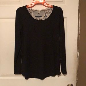 Woman’s large long sleeve shirt